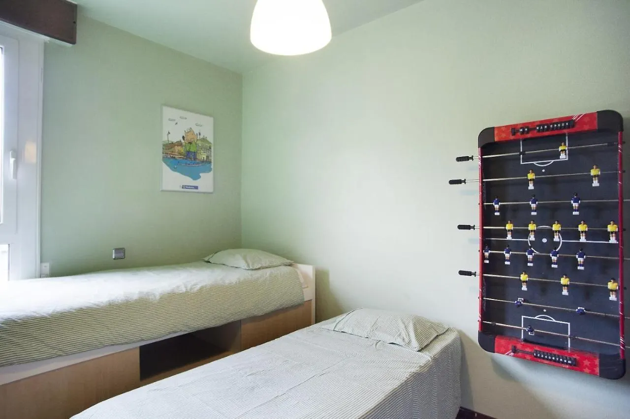 Aparteasy - Bright, Large And Central Apartment In Bcn Барселона Испания